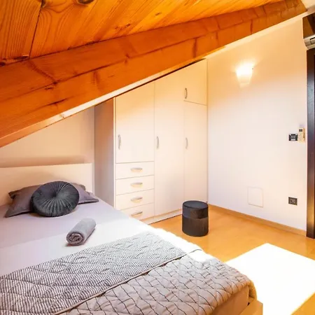 Luxury Nova Apartment